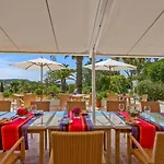 Quinta Bonita & Gardens 4*