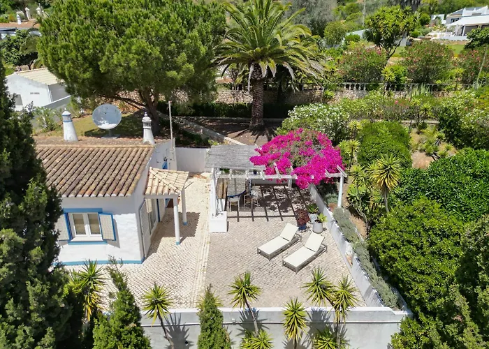 فندق Quinta Bonita & Gardens 4*
