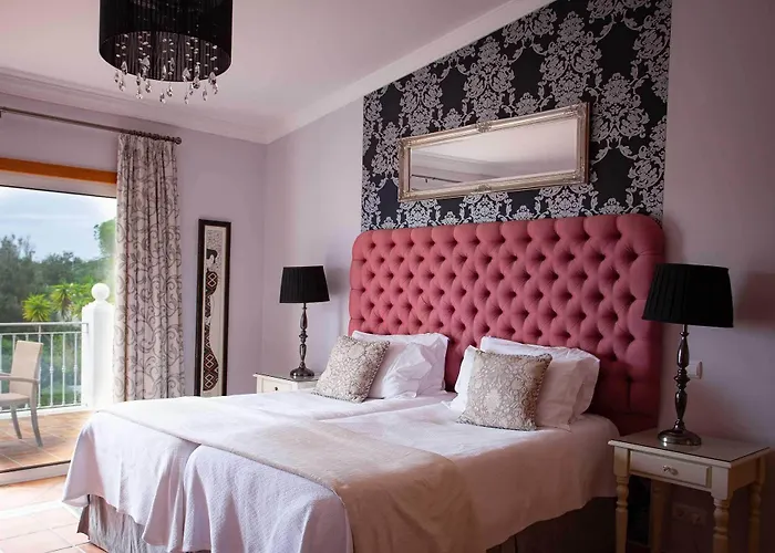 Quinta Bonita & Gardens فندق