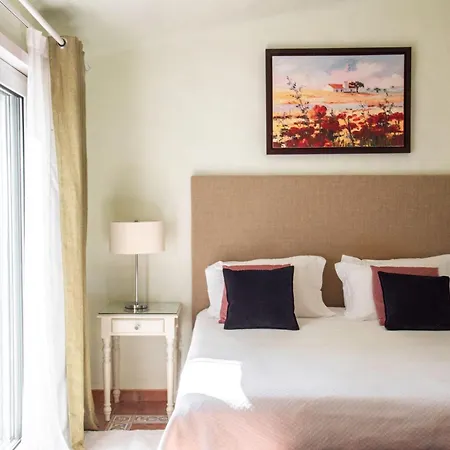 Quinta Bonita & Gardens Hotel 4*