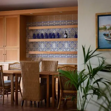 Quinta Bonita & Gardens Hotel 4*